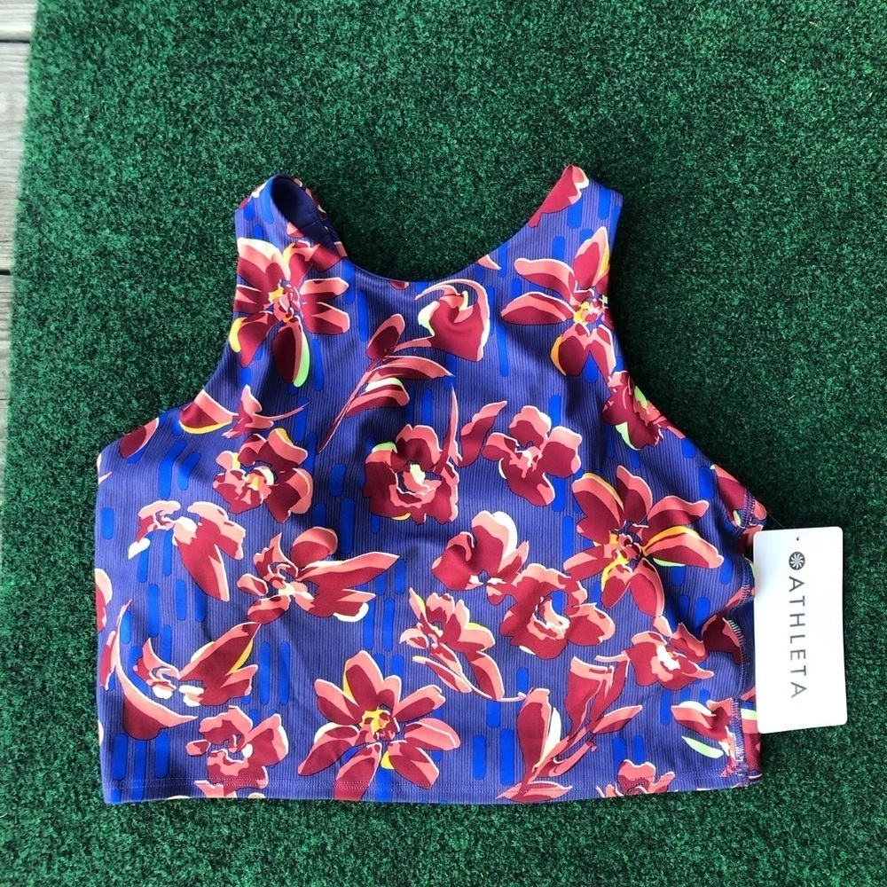 NWT Athleta Conscious Crop Floral Printed Sz M/ D-DD+ Cups Athleisure workout